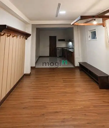 Bán Nhà Gần Phan Đăng Lưu, Hẻm Ô Tô, 67M2, 2 Tầng 3Pn Giá Chỉ 7.67 Tỷ