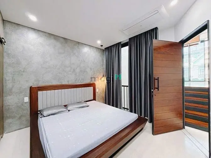 Lâm Văn Bền – Xe Hơi Ngủ Trong Nhà – 4 Tầng Mới Đẹp – Chỉ 12.8 Tỷ