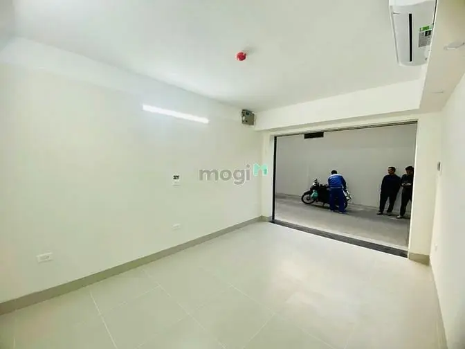 Chính Chủ Cho Thuê Mặt Bằng Tầng 1 Mới 100% Vũ Ngọc Phan 20M2