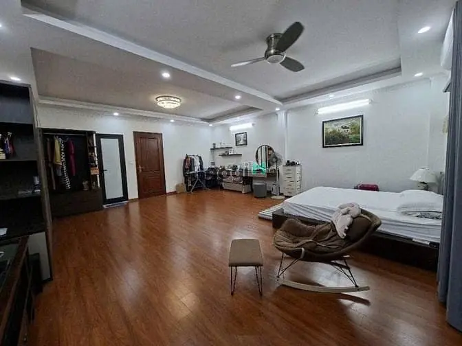 Biệt Thự Phố Chu Huy Mân – Long Biên – 143 M2 – 5 T – Mt 6.2 - Giá 28T