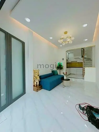 Cần Bán Gấp Nhà Dân Trí Q. Tân Bình 21M2 Vuông Vức Đẹp 2Pn 2Wc