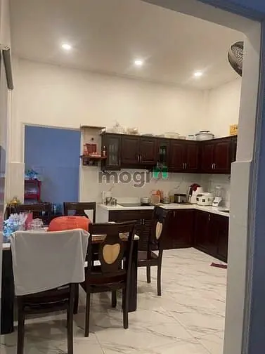 Bán Gấp Nhà Bùi Đình Tuý Q. Bình Thạnh 4,2M X 17M Nở Hậu 3Pn 4Wc