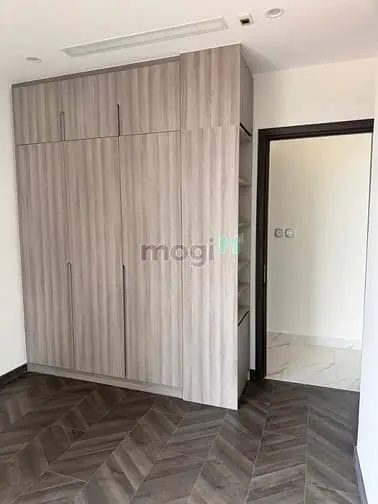 Cho Thuê 2Pn80M2 Bếp Rèm, Tủ Quần Áo, Máy Nước Nóng The Opus One