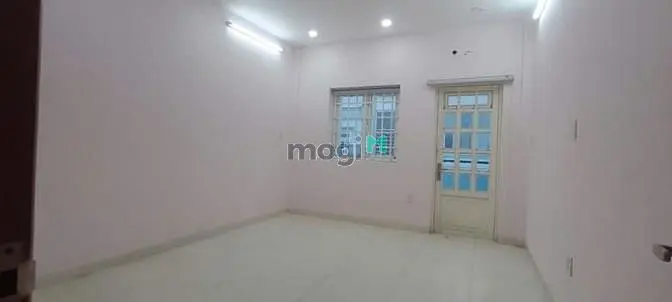 Cho Thuê Căn Nhà 1 Trệt 3 Lầu Hẻm Xe Hơi Võ Oanh(Gần Đh Giao Thông Vt)