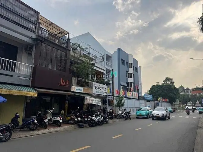 Nhà Mặt Tiền _ Đặng Văn Ngữ - Hoàng Sa - Lê Văn Sỹ - 98M2 - 3 Tầng