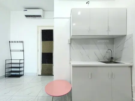 Cho Thuê Phòng Ngay Khu Vực Trung Tâm Rộng Thoáng Cửa Sổ Trời Lớn Full Nội Thất