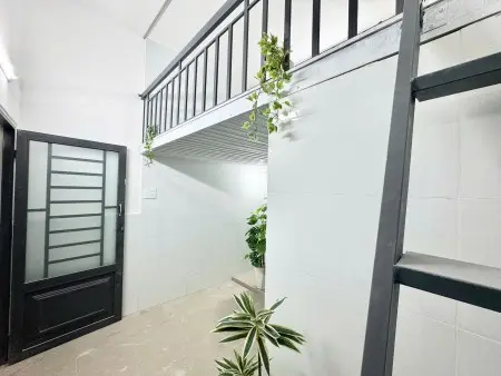 Gần Ngã 4 Thủ Đức, Khu Cnc, Phòng Mới Xây 100% Khai Trương,Có Máy Lạnh