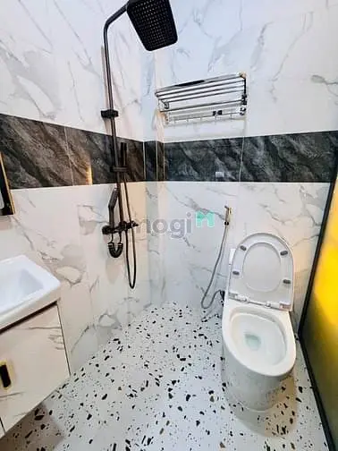 Nhà Mới Full Nội Thất Lê Văn Sỹ,Q3-Dt:33,12M2-1 Trệt 2 Lầu-Giá:2 Tỷ 50