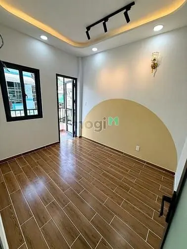 Bán Nhà Âu Dương Lân,Q8-42,2M2-Giá: 1,880 Tỷ- Hbg- Shr