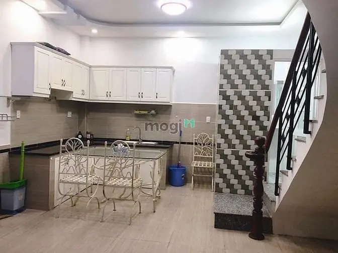 Phòng 20M2 Full Nội Thất Liền Kề Phố Ẩm Thực Phan Xích Long- Phú Nhuận