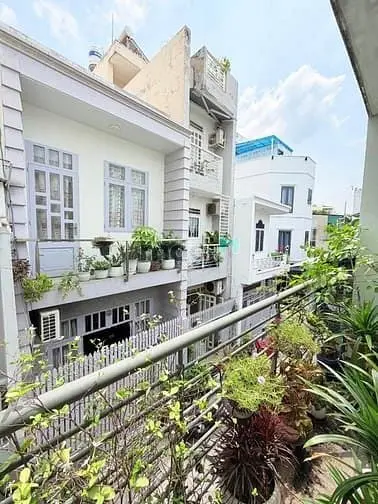 Hẻm Ot 4M Bờ Kè Hoàng Sa - Nguyễn Thông - Ngã 6 Dân Chủ Q.3 4,1 X12,5