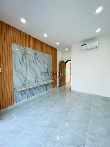 Bán Nhà Đẹp 03 Tấm Tôn Thất Thuyết,Q4-Dt:24.4M²-2Pn 3Wc-1 Tỷ 750