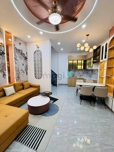⭐️ Nhà Mới Full Nội Thất – Lê Văn Sỹ Q3 – Sát Hẻm Xe Tải – 2,3 Tỷ
