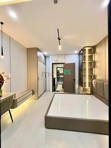 Trung Tâm Quận 11,Lạc Long Quân-Gồm: 4Pn, 4Wc Diện Tích:42M² Chỉ 2.8Tỷ
