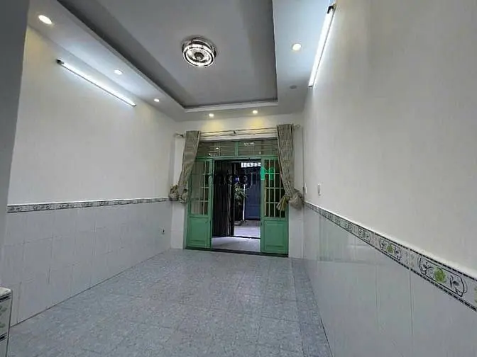 Nhà Hẻm 5M - Phạm Văn Bạch - Thông Trần Thị Trọng - 65M2 - 2 Tầng