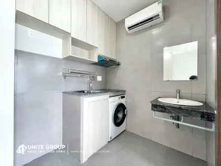 Cho Thuê Phòng Bình Thạnh, Ban Công Thoáng, Thang Máy Gần Ngã Tư Hàng Xanh Tiện Đi Quận 1
