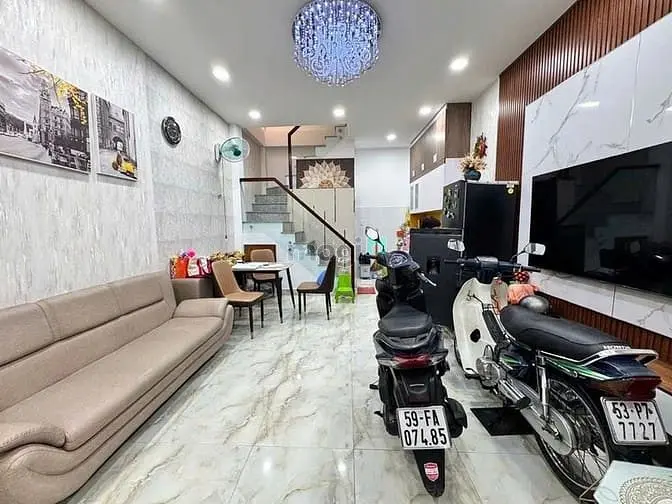 Nhà Đẹp - Trường Sa - Thông Lê Văn Sỹ - Huỳnh Văn Bánh - 35M2 - 4 Lầu