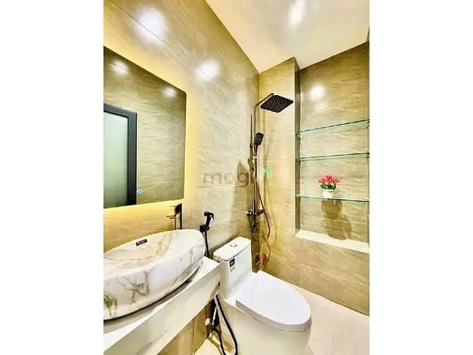 Nhỉnh 1Tỉ360 - Ngay Emart Phan Huy Ích- Nhà 2 Mặt Hẻm 50M2
