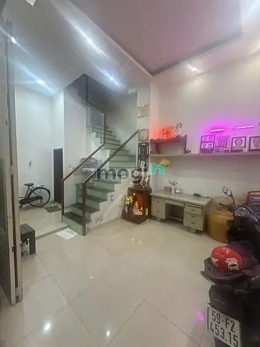Nhà Sát Mặt Tiền Hoàng Sa - Chỉ 1 Căn Duy Nhất - Xe Hơi Đỗ Cổng