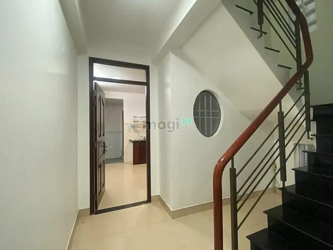 Nhà Thảo Điền (4X20M) - 1 Trệt 2 Lầu 4 Phòng Ngủ. Giá Thuê 29Tr/Th