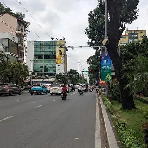 Bán Nhà Mặt Tiền Điện Biên Phủ, 10 M Ngang Dài 24 M Nở Hậu 10,64 M