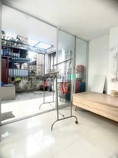 Nhà Sát Mặt Tiền Hoàng Sa - Chỉ 1 Căn Duy Nhất - Xe Hơi Đỗ Cổng