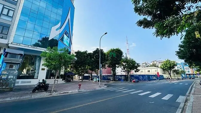 Bán Tòa Nhà Mặt Tiền Nguyễn Trãi , Quận 1, 2 Hầm, 10 Tầng, 15Mx30 M