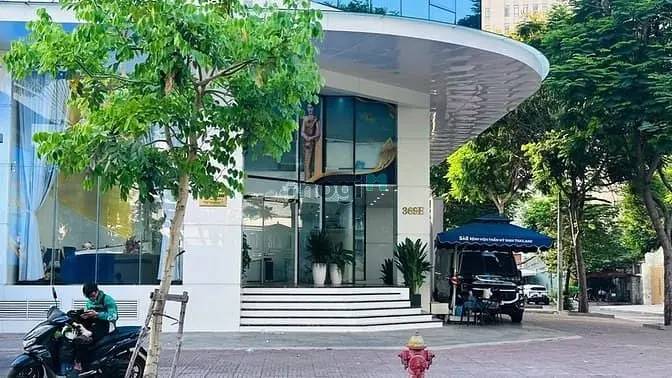Bán Tòa Nhà Mặt Tiền Nguyễn Trãi , Quận 1, 2 Hầm, 10 Tầng, 15Mx30 M