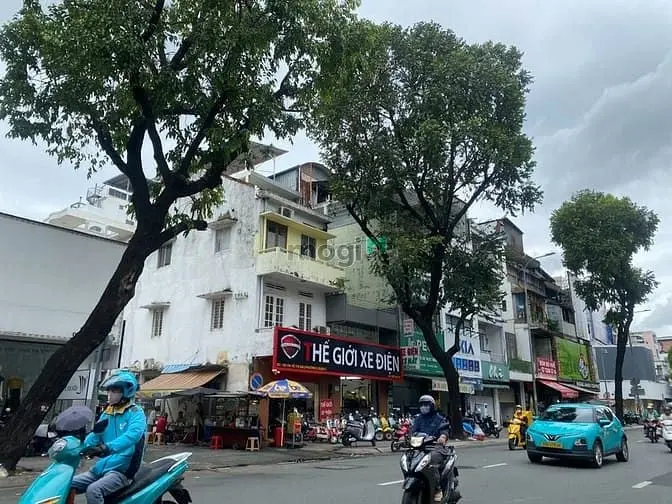 Cho Thuê Góc 2Mt Võ Thị Sáu - Ngang Khủng 12.6M, 2 Tầng Trống Suốt