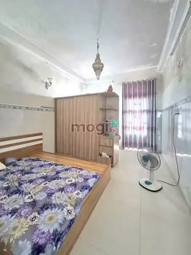 Nhà Phố Hẻm Thoáng 1205 Huỳnh Tấn Phát Gần Phú Mỹ Hưng Đại Học Rmit