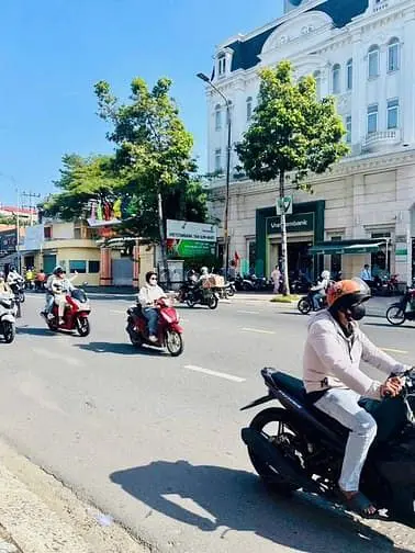 Bán Nhà Khách Sạn 5 Lầu Đẹp (4X19) 527/2/7 Phan Văn Trị P5 Gò Vấp City