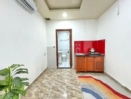 Phòng Mới Có Thang Máy Gần Cầu Vượt 3/2 - Đh Hoa Sen