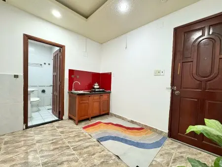 Phòng Mới Có Thang Máy Gần Cầu Vượt 3/2 - Đh Hoa Sen