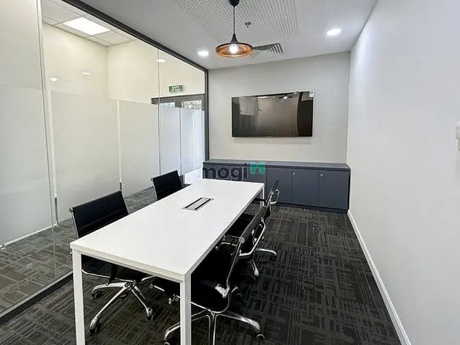 Văn Phòng Riêng Cho 2 Người Tại Regus L'mak