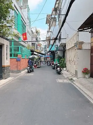 Bán Nhà Hxh Lê Thị Riêng, Bến Thành, Quận 1