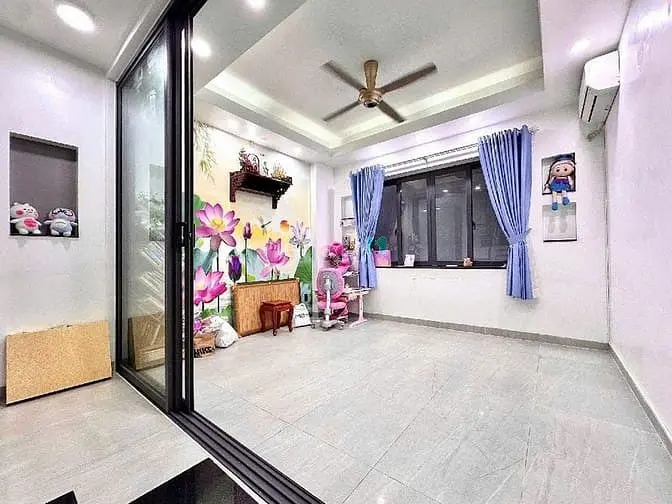 Nhà 4 Tầng - Hẻm Trần Hữu Trang - Nguyễn Văn Trỗi - 66M2 - 10,5 Tỷ