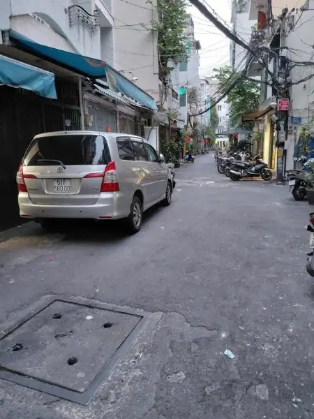 Cho Thuê Phòng - Nhiêu Tứ, Phú Nhuận (Gần Phố Ẩm Thực Phan Xích Long)