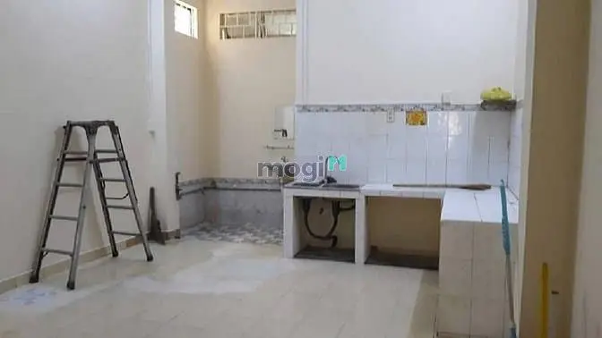 Tt Bình Thạnh - Nhà Cho Thuê Nguyên Căn. Dtsd 120M2 . Giá 12Tr/Th