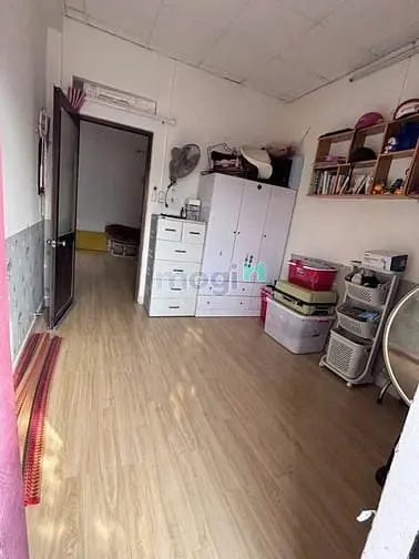 Chung Cư Sơn Kỳ 2, Dc 13, Tp: 2P Ngủ, Ntcb, 65M2, 8Tr/Th, Nhà Sạch.