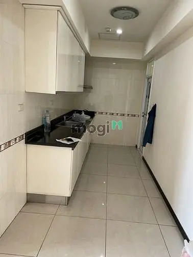 Bán Căn Hộ The Flemington - 97M², 2Pn - View Phú Thọ - Có Suất Ô Tô