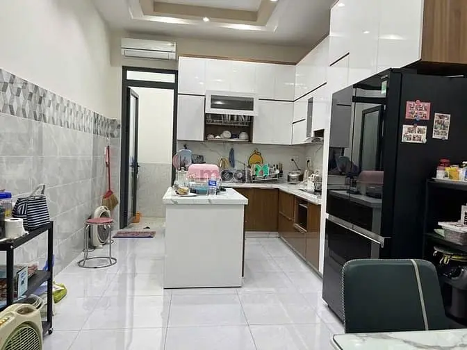 Nhà 5 Tầng - Nguyễn Đình Khơi - Hoàng Văn Thụ - 89M2 - Thang Máy