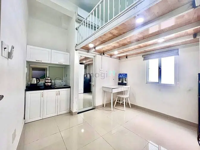 Phòng Gác Lửng Thoáng, An Ninh Ngay Coopmart Nhiêu Lộc Q3