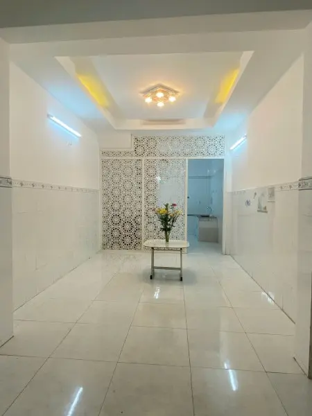 Nhà Mới 3.5X11M 1 Trệt 1 Lầu 1 Sân Thượng Gần Coopmart Quang Trung, Yên Tĩnh Ko Ngập Phù Hợp G.đình