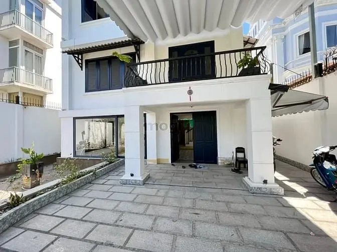 Bán Hoặc Cho Thuê - Biệt Thự 2 Lầu Áp Mái Kdc Tấn Trường, Quận 7