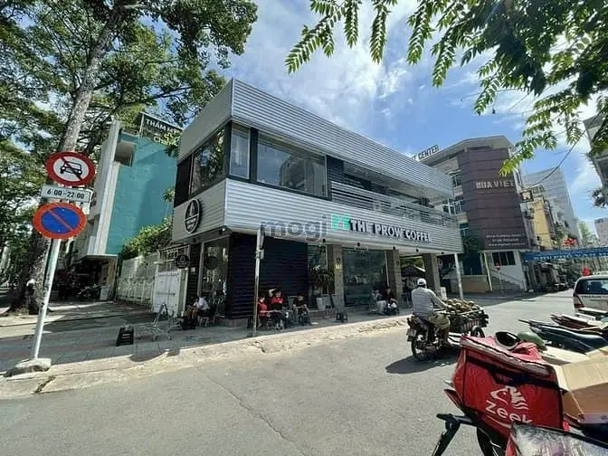 Cho Thuê Nhà Góc 3Mt 148 Lê Thị Riêng, Quận 1