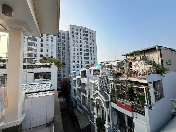 Nhà 5 Tầng - Hẻm Tô Hiến Thành - Thành Thái - 75M2 - 16 Tỷ