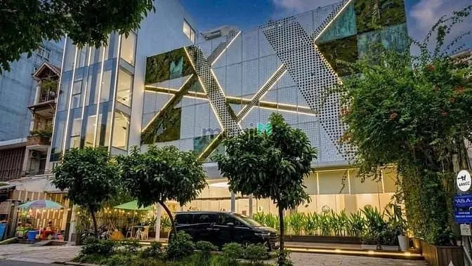 Siêu Phẩm Mặt Tiền Ngô Thời Nhiệm, Quận 3 – Ngang 18M Hiếm