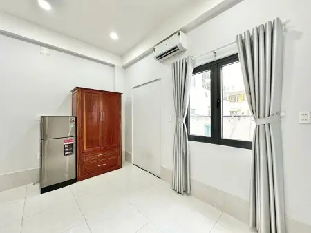 Phòng Mới Xây, An Ninh Gần Đh Văn Lang, Đh Luật, Uth, Hutech,.....