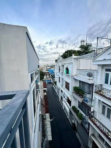 Nhà Đường 7M - Phạm Văn Bạch - Mũi Tàu Cộng Hòa - 63M2 - 10.8 Tỷ