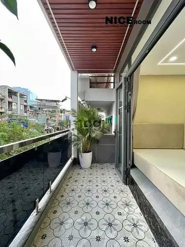 Cho Thuê Căn Hộ Mới Balcon Lớn Siêu Thoáng, Ngay Ngã 4 Hàng Xanh_Bt